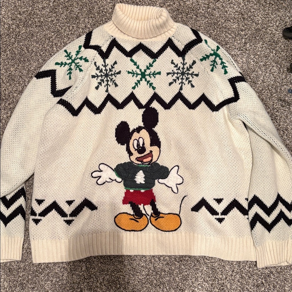 Zara Limited Edition Mickey Mouse Ecru Cream Disney Sweater